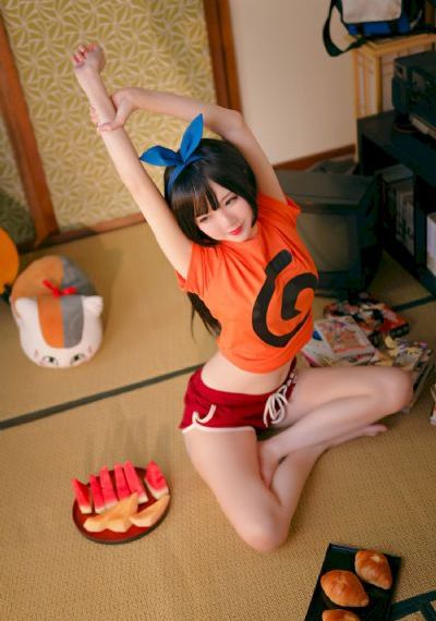 女乱乳台湾新婚_HD神马影院手机在线